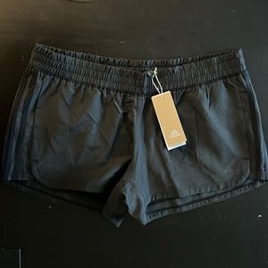 ADIDAS Woman’s Aeroready Running Shorts Size L